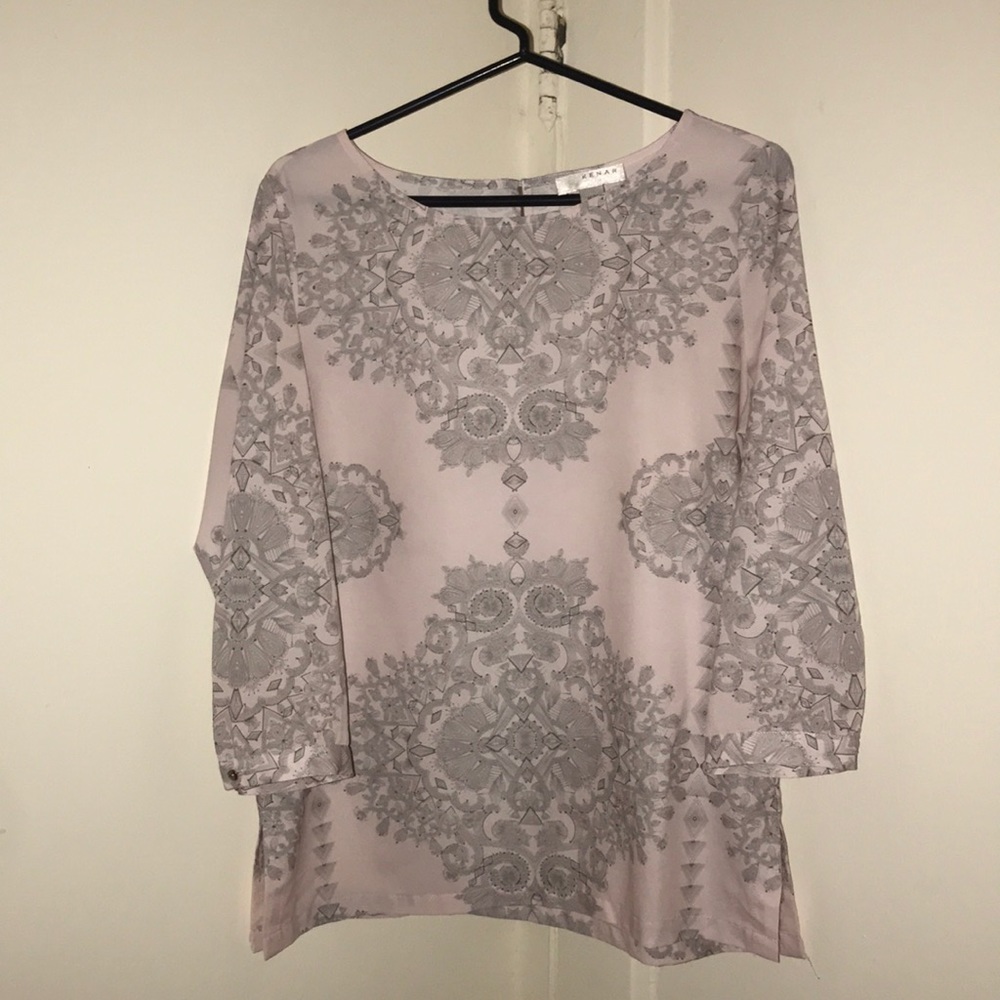blouse